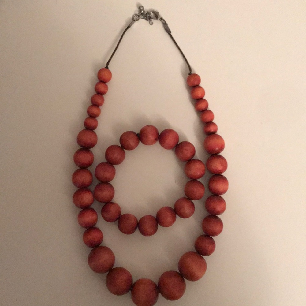 Wood necklace